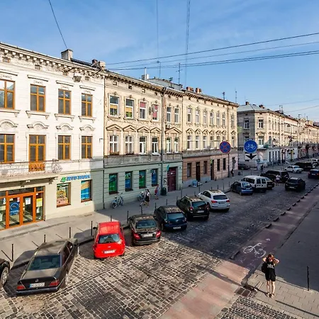 Apartment Romari куліша 41 *